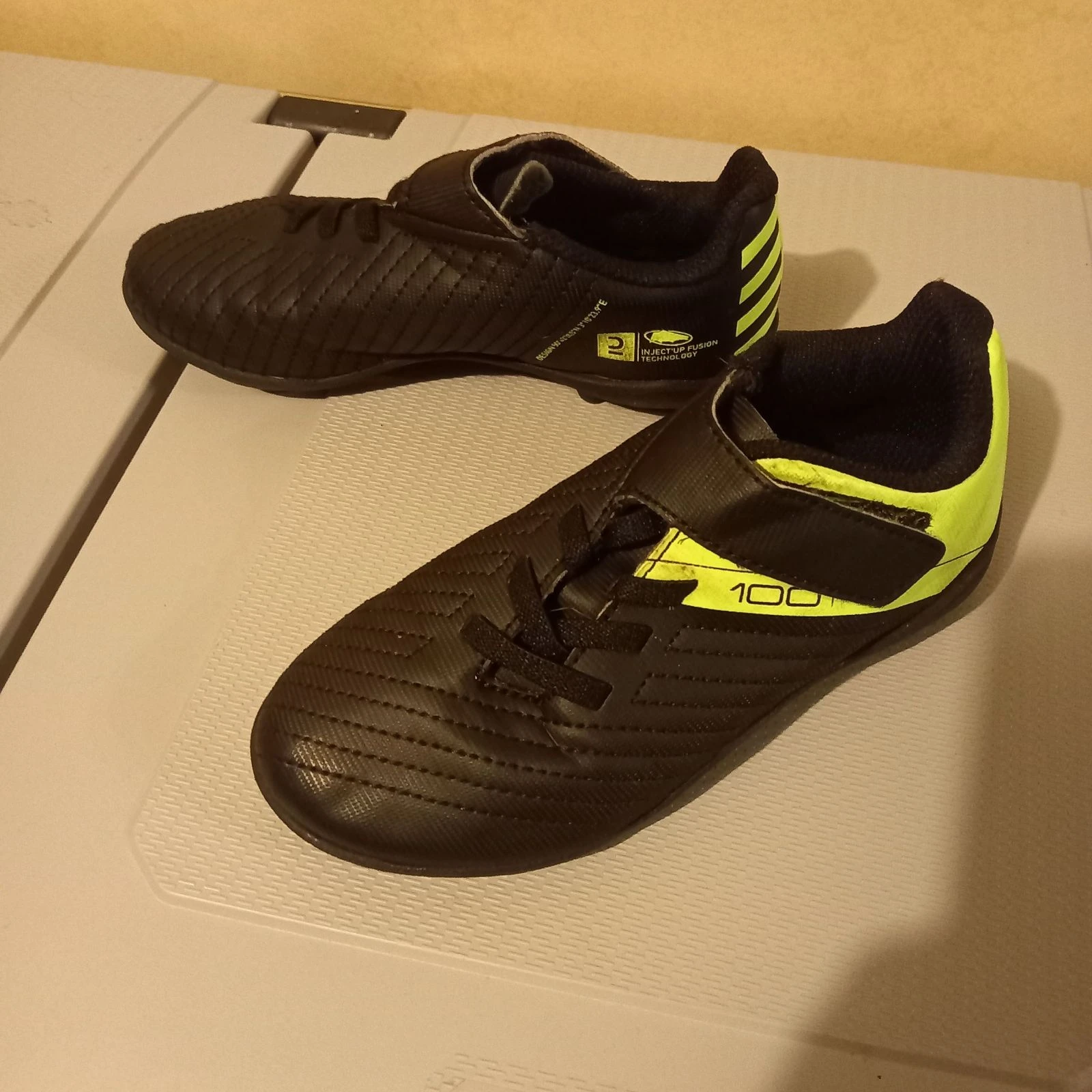 Chaussures de foot (28) Garçon